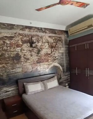 Furnished Amenities in 3 BHK Apartment at Unitech Fresco, Sector 50 – for Rent