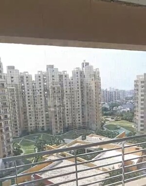 3 BHK Apartment – Exterior View View at Unitech Fresco, Sector 50 - for Rent