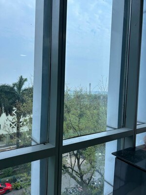Balcony in  Office Space at PS Srijan Corporate Park, Salt Lake Sector V – for Sale