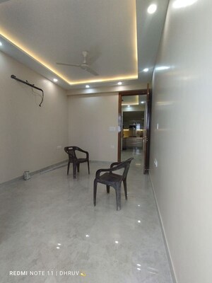 Living Room in 4 BHK Apartment at Sector 11 Dwarka – for Rent