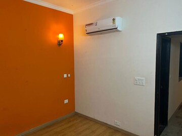 Room in 3 BHK Builder Floor at Ansal API Esencia, Sector 67 – for Sale