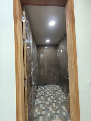 Building Lobby in 3 BHK Builder Floor at Govindpuri – for Sale