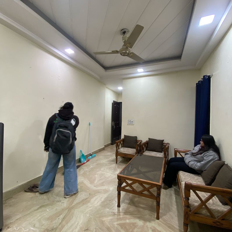 2 BHK + Servant Room Builder Floor For Rent in Chattarpur