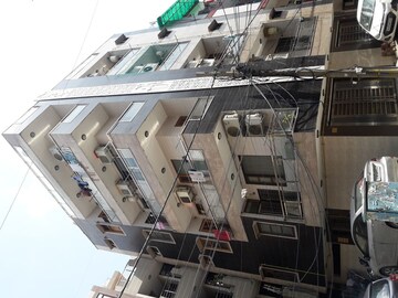 1 BHK Builder Floor For Rent in Rohini Sector 8