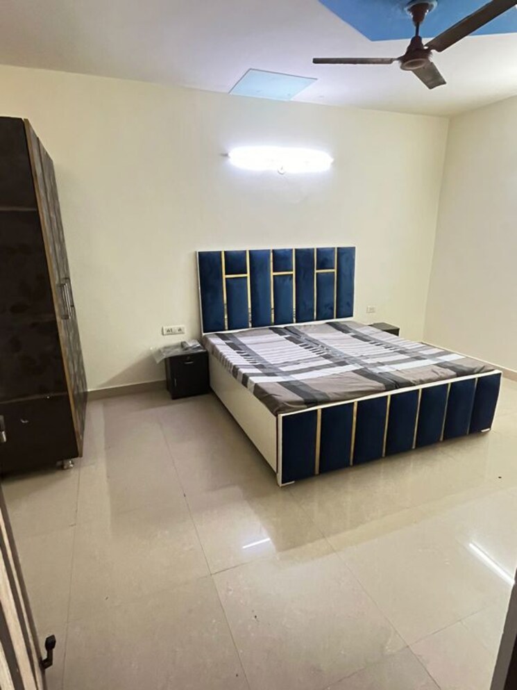 Bedroom, vipul-world-floors 1 Bedroom 500 Sq.Ft. Builder Floor In Sector 48 Gurgaon 9797597