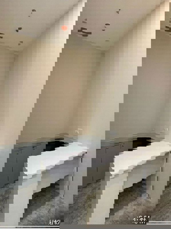 Office Space For Rent in Mani Casadona