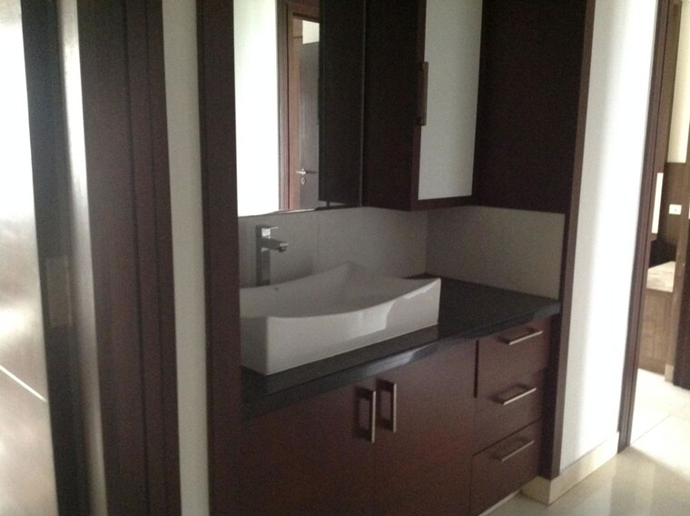 Bathroom, nr-orchid-gardenia 3 Bedroom 2600 Sq.Ft. Apartment In Jakkuru Bangalore 9797694
