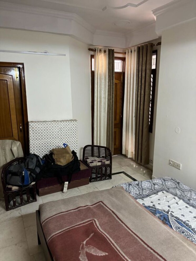 Living Room, sector 5 dwarka 3 Bedroom 1800 Sq.Ft. Apartment In Sector 5 Dwarka Delhi 9797719