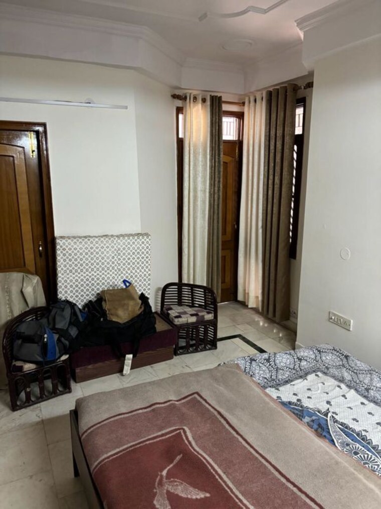 Living Room, sector 5 dwarka 3 Bedroom 1800 Sq.Ft. Apartment In Sector 5 Dwarka Delhi 9797719