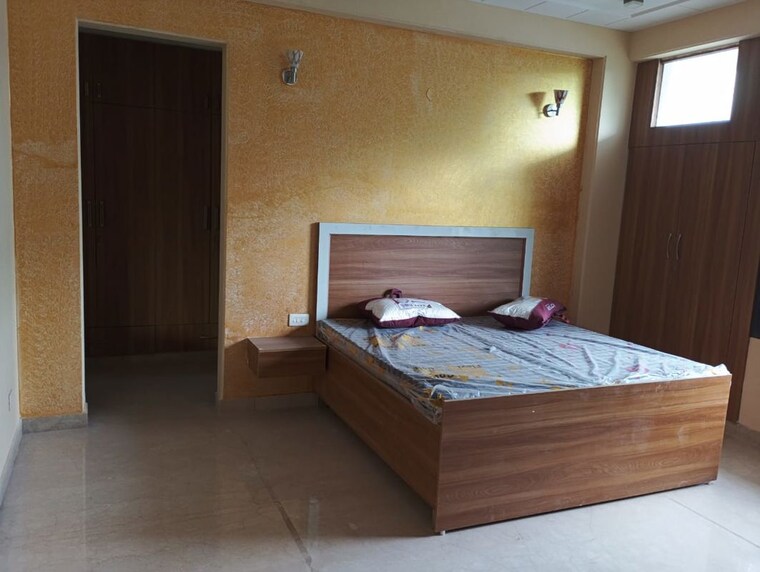 Bedroom, sector 22b 2 Bedroom 1205 Sq.Ft. Builder Floor In Sector 22b Gurgaon 9797747