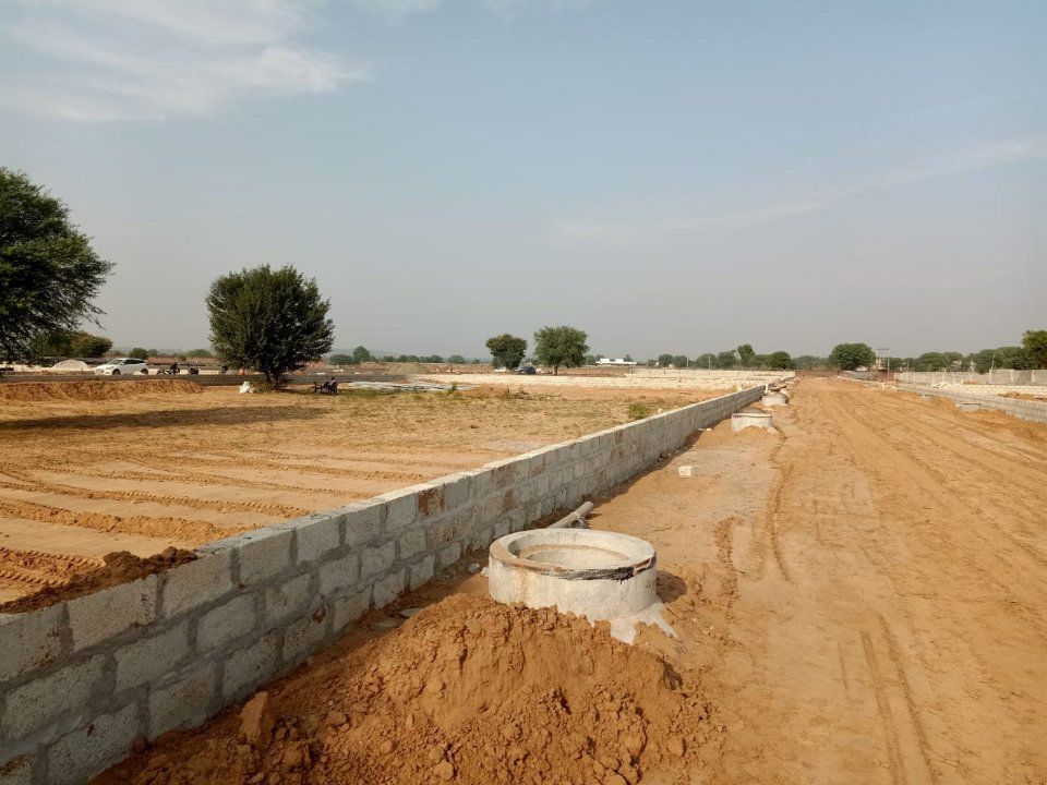 Plot For Sale in Shyamashish Sinwar City
