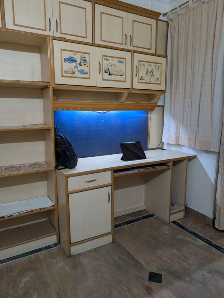 undefined, sector 18a dwarka 3 Bedroom 1400 Sq.Ft. Apartment In Sector 18a Dwarka Delhi 9797807