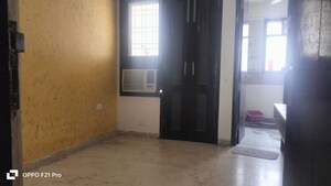 Room in 2 BHK Builder Floor at Unitech South City II, Sector 50 – for Rent