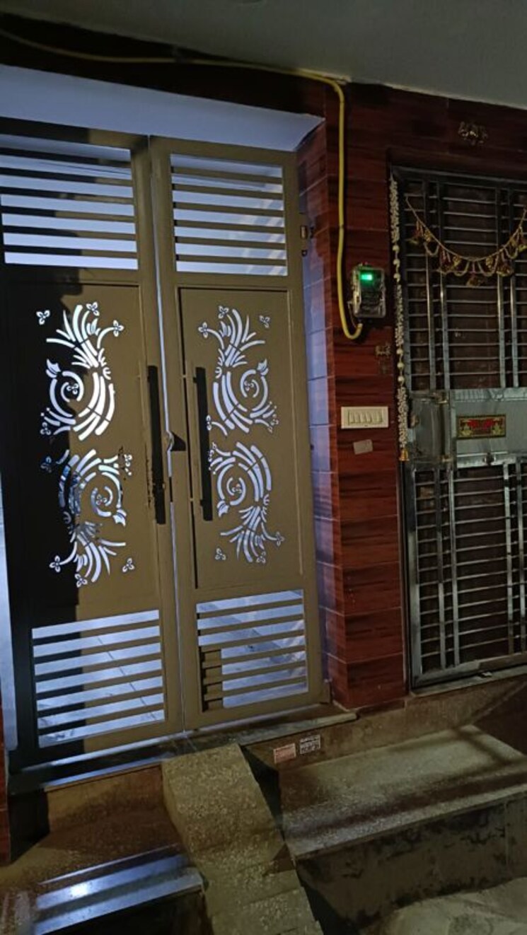 Exterior View, nirman vihar 2 Bedroom 700 Sq.Ft. Builder Floor In Nirman Vihar Delhi 9797867