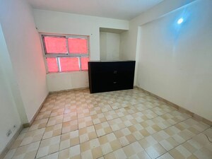 Bedroom in 2 BHK Apartment at BPTP Princess Park, Sector 86 – for Rent