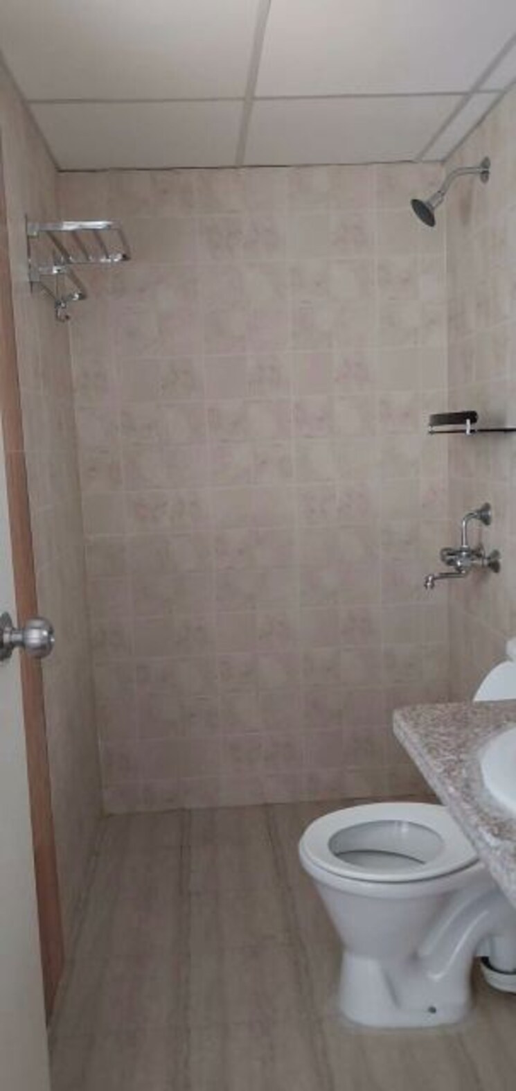 Bathroom, mahagun-mantra-i 2 Bedroom 1200 Sq.Ft. Apartment In Sector 10 Greater Noida Greater Noida 9532119