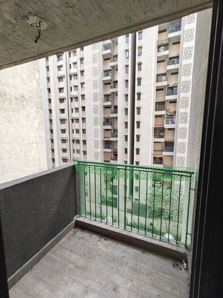Balcony, lodha-lakeshore-greens 1 Bedroom 505 Sq.Ft. Apartment In Dombivli East Thane 9797885