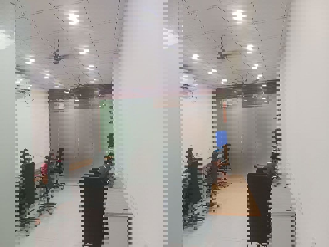 Office Space For Rent in Spectrum Metro