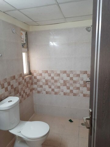  2 BHK Apartment at Amrapali Centurian Park, Tech Zone 4 Greater Noida – for Rent