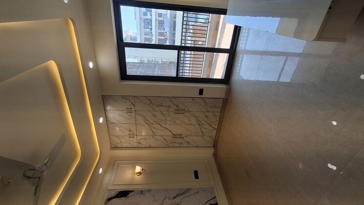 Room, sector 85 3 Bedroom 250 Sq.Yd. Builder Floor In Sector 85 Faridabad 9798044