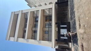 3 BHK Builder Floor For Sale in Sector 85