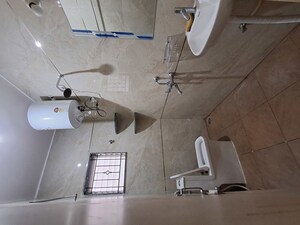 Bathroom in 1 BHK Builder Floor at Koramangala – for Rent