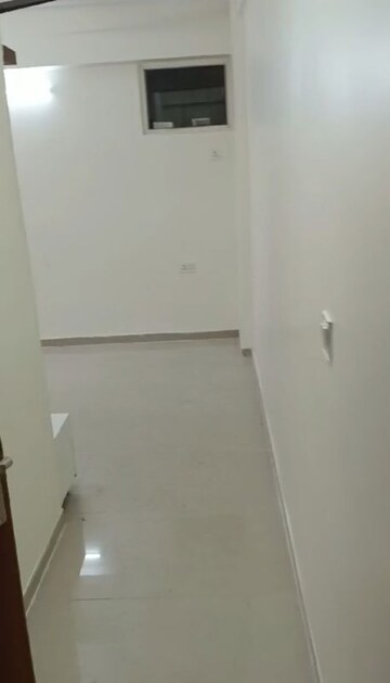 Room in 2 BHK Apartment at Shree Vardhman Green Court, Sector 90 – for Sale