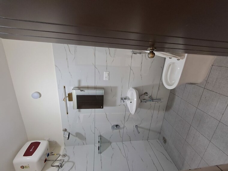 Bathroom, koramangala 1 Bedroom 600 Sq.Ft. Builder Floor In Koramangala Bangalore 9798195