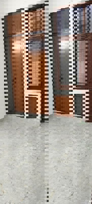 Studio  + Servant Room 300 Sq.Ft. Apartment in Varun Enclave