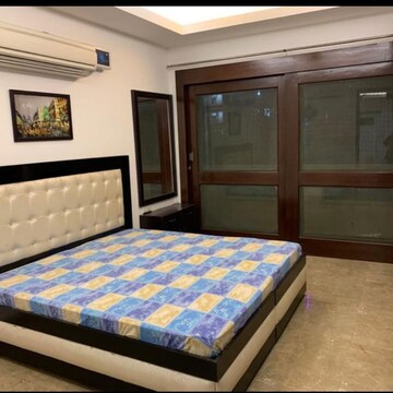 Bedroom in 4 BHK Apartment at Rohini – for Rent