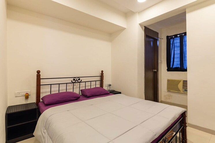 Bedroom, khar west 3 Bedroom 1100 Sq.Ft. Apartment In Khar West Mumbai 9798109