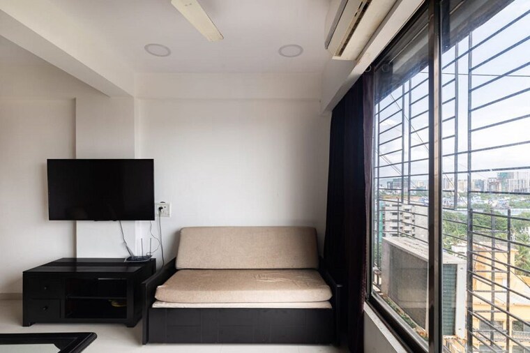 undefined, khar west 3 Bedroom 1100 Sq.Ft. Apartment In Khar West Mumbai 9798109