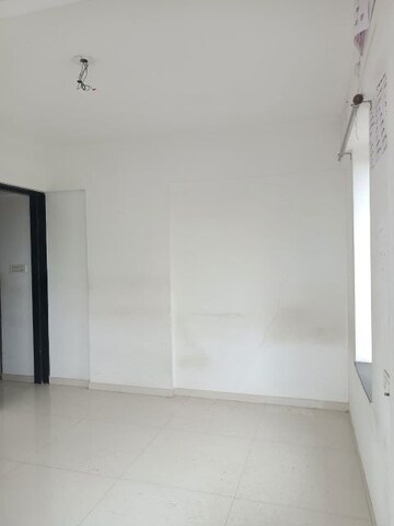 Room in 3 BHK Apartment at Shankeshwar Dang Ikon, Ravet – for Rent