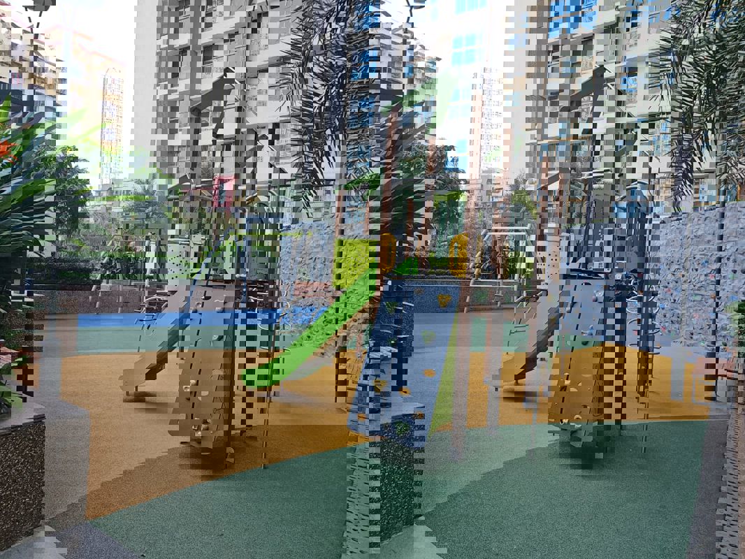 2 BHK Apartment For Rent in Raj Infinia