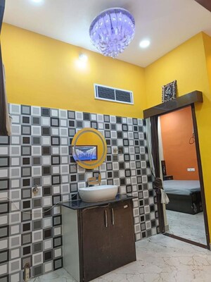 2 BHK Independent House For Rent in Pachpedi Naka