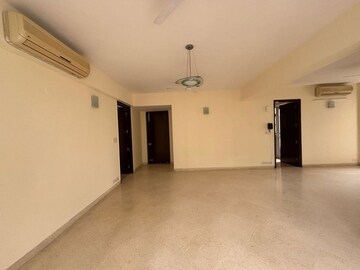 Room in 3 BHK Apartment at Eros Wembley Estate, Sector 50 – for Rent