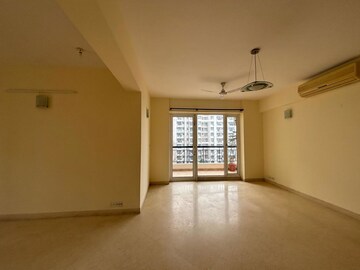 Room in 3 BHK Apartment at Eros Wembley Estate, Sector 50 – for Rent