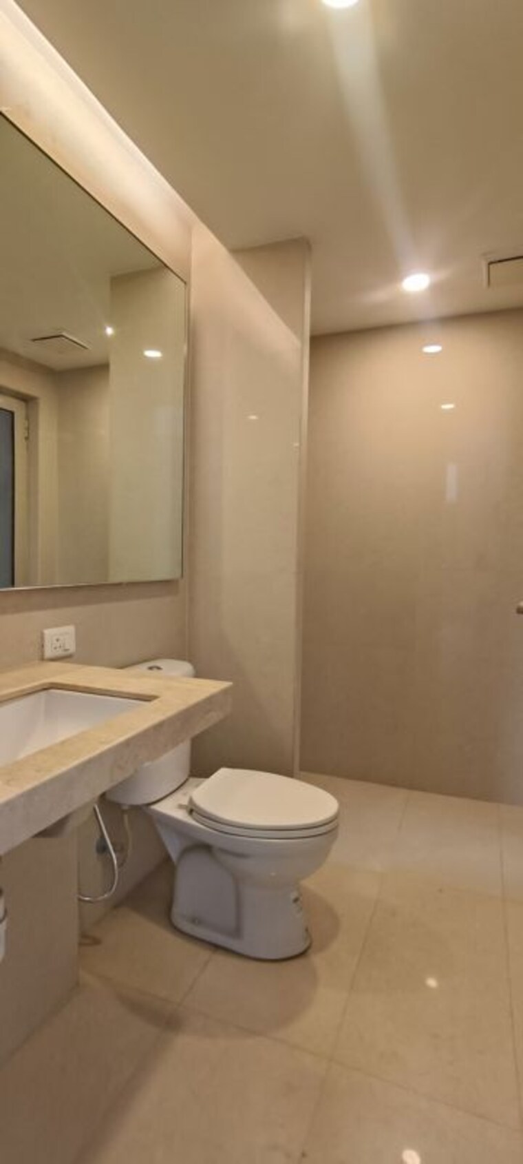 Bathroom, hiranandani-estate-pelican 3 Bedroom 1012 Sq.Ft. Apartment In Ghodbunder Road Thane 9798563