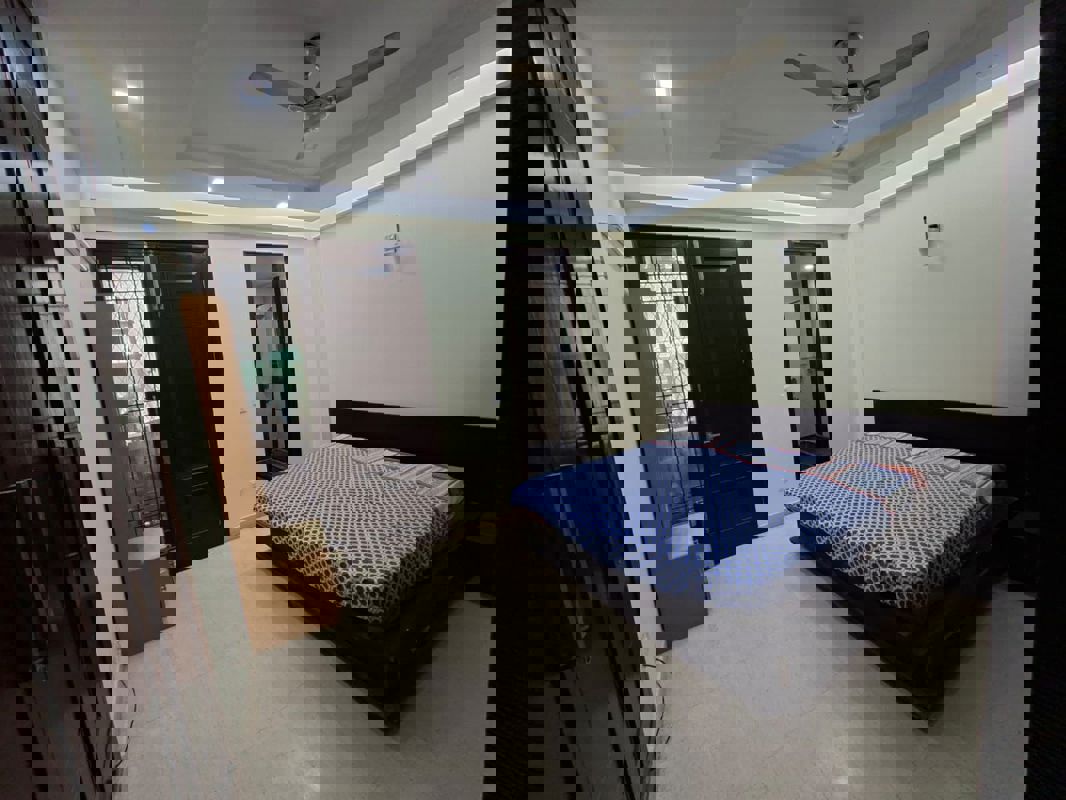 3 BHK + Servant Room Builder Floor For Sale in Panchkula Urban Estate