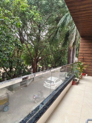 Balcony in 3 BHK Builder Floor at Palam Vihar – for Sale