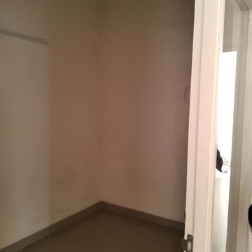 Building Lobby in 2 BHK Apartment at Emaar Emerald Estate, Sector 65 – for Rent