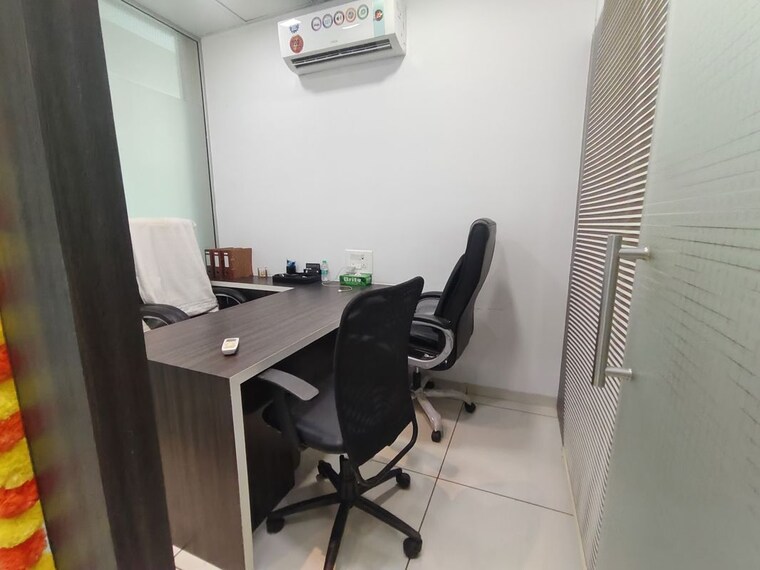 Team Area, jpv-synergy-court Commercial Office Space 337 Sq.Ft. In Malad West Mumbai 9798721