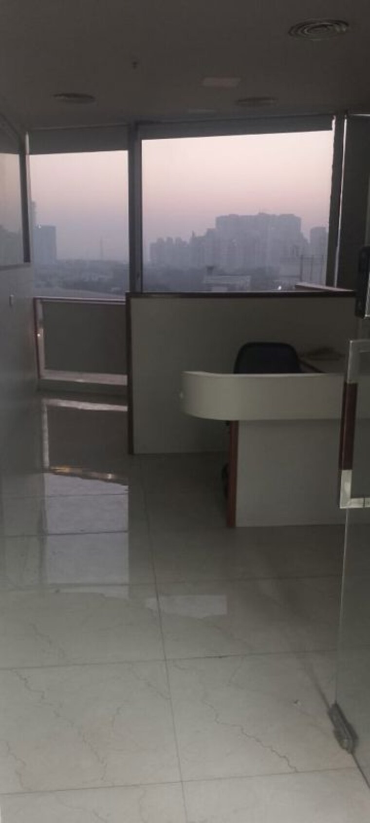 Kitchen, mgf-metropolis-mall Commercial Office Space 1060 Sq.Ft. In Mg Road Gurgaon 9798732