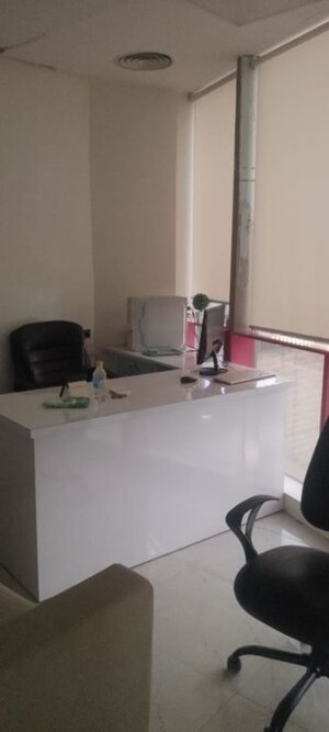 Team Area in  Office Space at MGF Metropolis Mall, Mg Road – for Rent