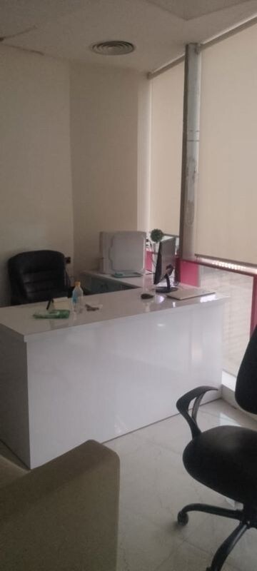 Team Area in  Office Space at MGF Metropolis Mall, Mg Road – for Rent