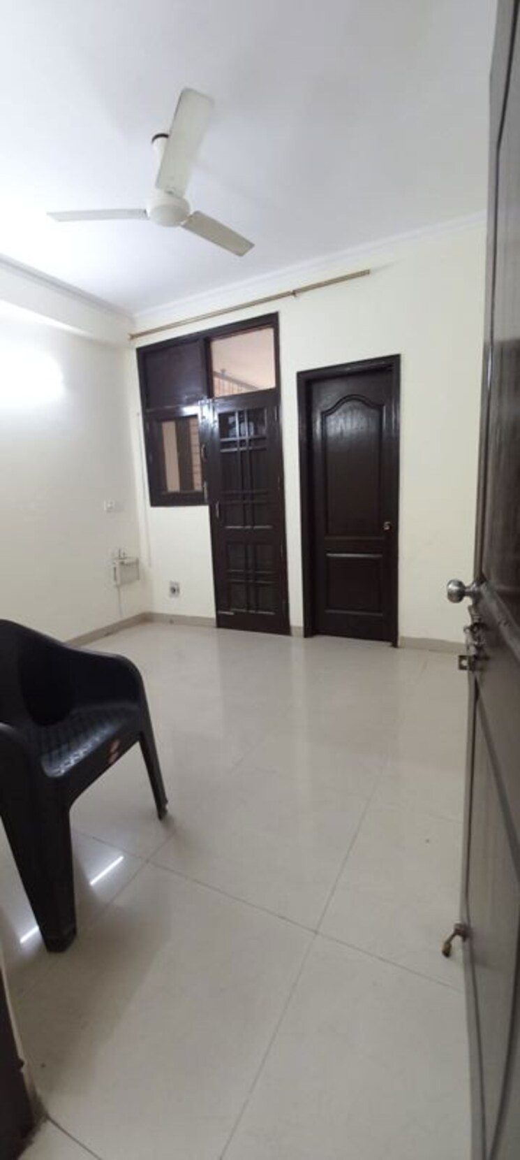 Kitchen, sector 11 dwarka 3 Bedroom 1500 Sq.Ft. Apartment In Sector 11 Dwarka Delhi 9798741