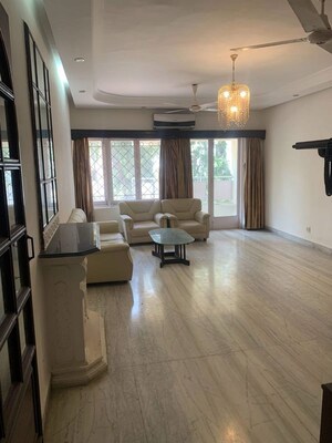 3 BHK Apartment For Rent in Bandra West