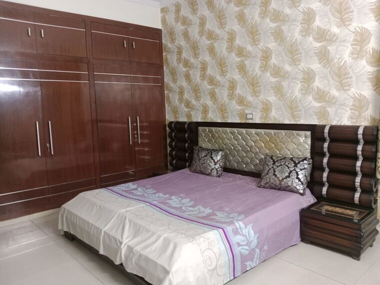 Bedroom, janakpuri 3 Bedroom 1945 Sq.Ft. Builder Floor In Janakpuri Delhi 9798813