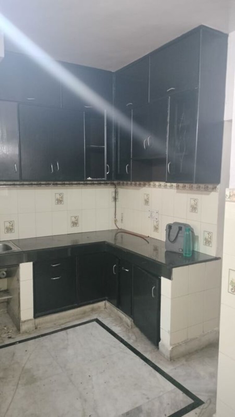 Kitchen, sector 22 dwarka 3 Bedroom 1500 Sq.Ft. Apartment In Sector 22 Dwarka Delhi 9798840
