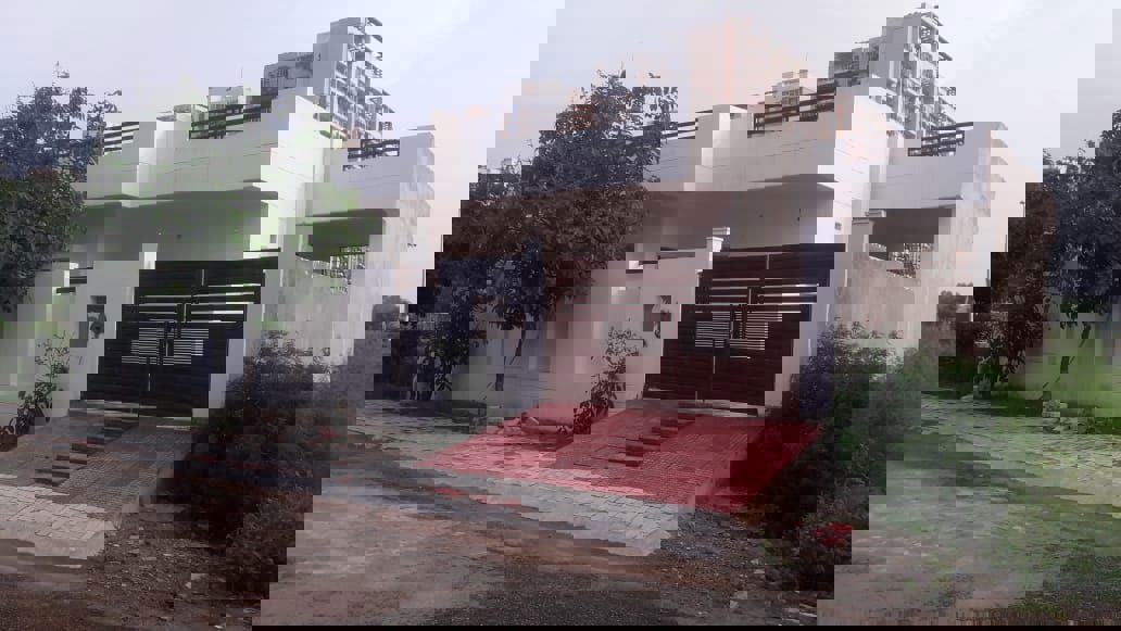 3 BHK 1700 Sq.Ft. Villa in Emaar Gomti Greens